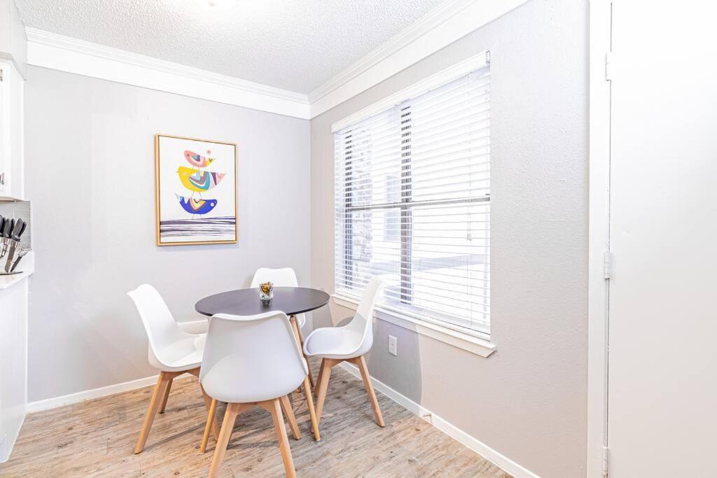 Central 1Br King Bed Suites, Close To Downtown & Domain オースティン エクステリア 写真