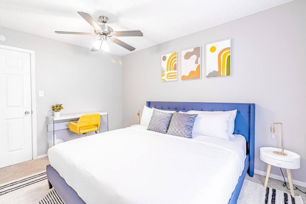Central 1Br King Bed Suites, Close To Downtown & Domain オースティン エクステリア 写真